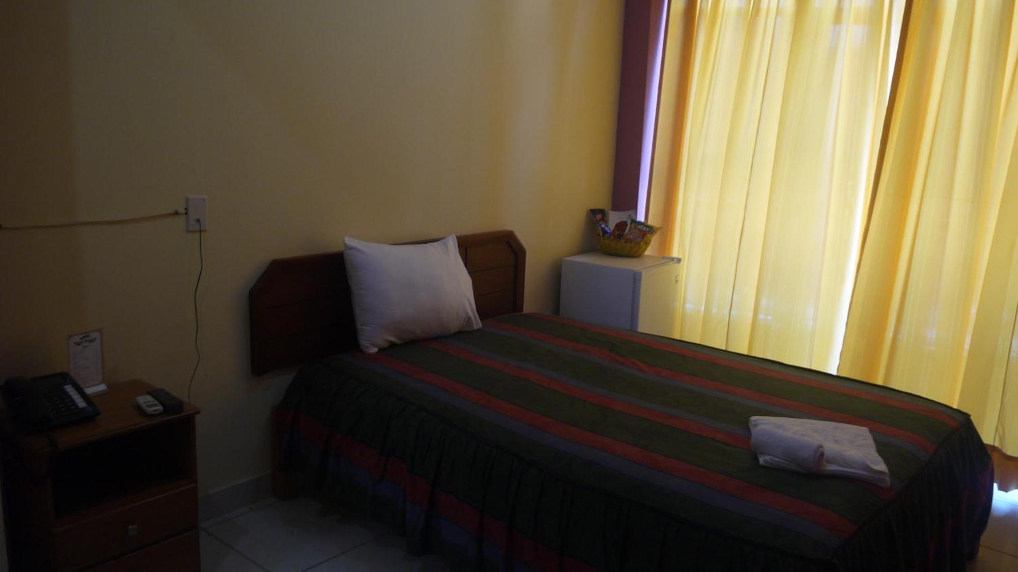 Hotel Jhor Bush Pucallpa Bilik gambar